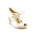 Seychelles I Do Womens Size 9 Ivory Peep Toe Fabric Open Toe Heels Shoes